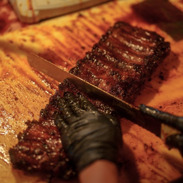 Competition Pork Ribs with Rib Glaze